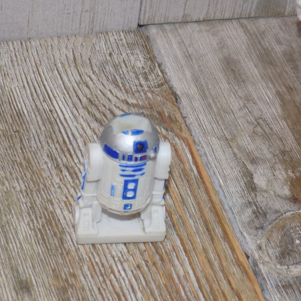 STAR WARS RT -D2 GUY PLASTIC TOY CAKE TOPPER *